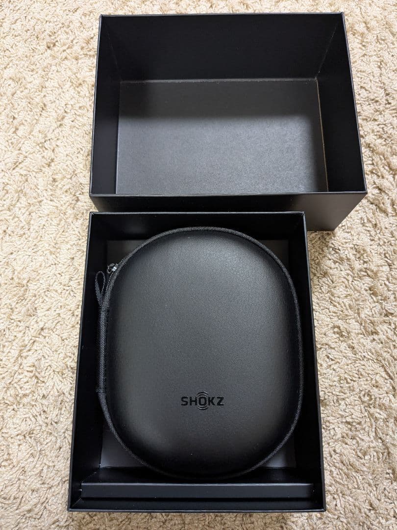 SHOKZ OpenComm2 骨伝導イヤホン