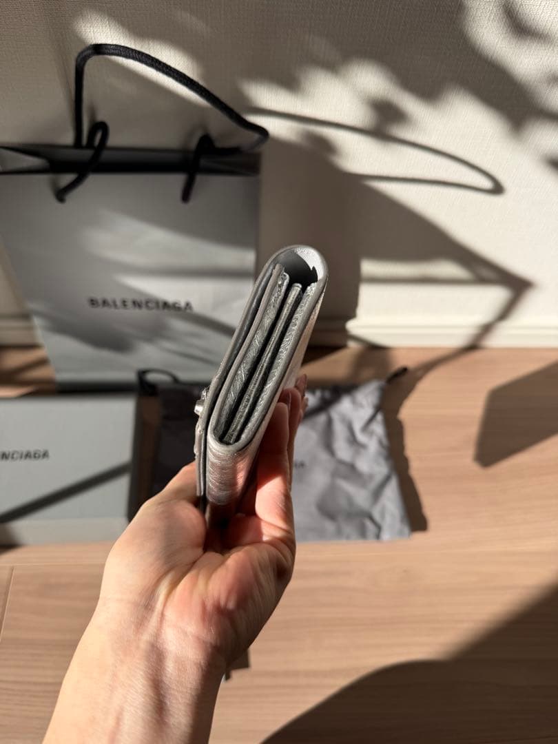 む*ん様 BALENCIAGA Le City マネー ロングウォレット シルバ