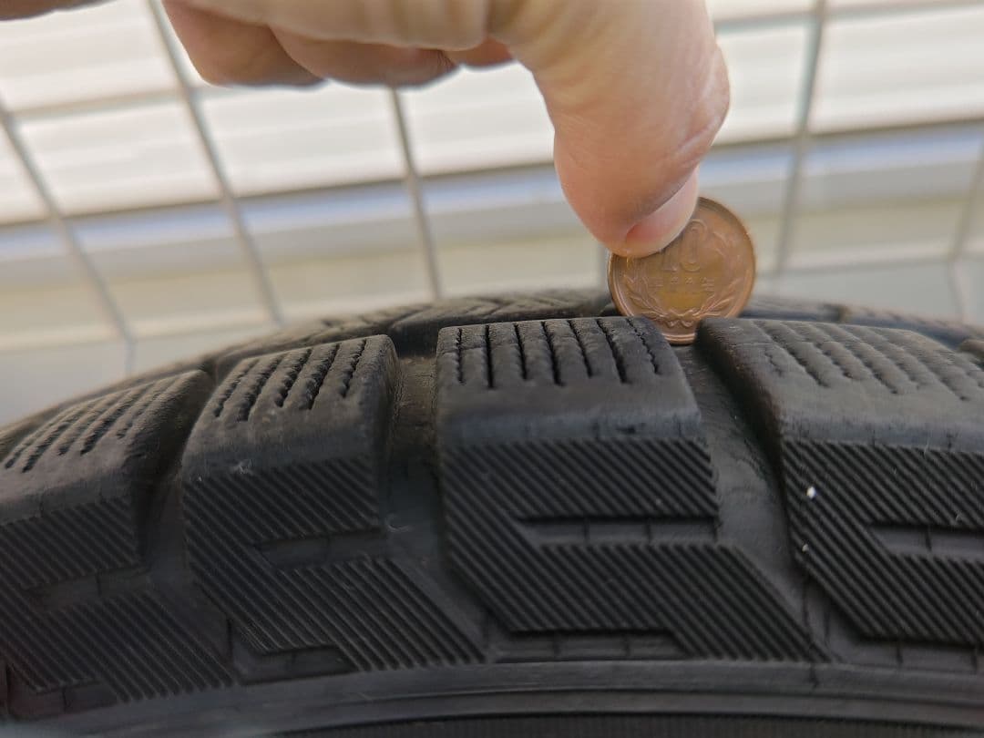 プレマシー 冬タイヤ・ホイールセット Pirelli 195/65 R15