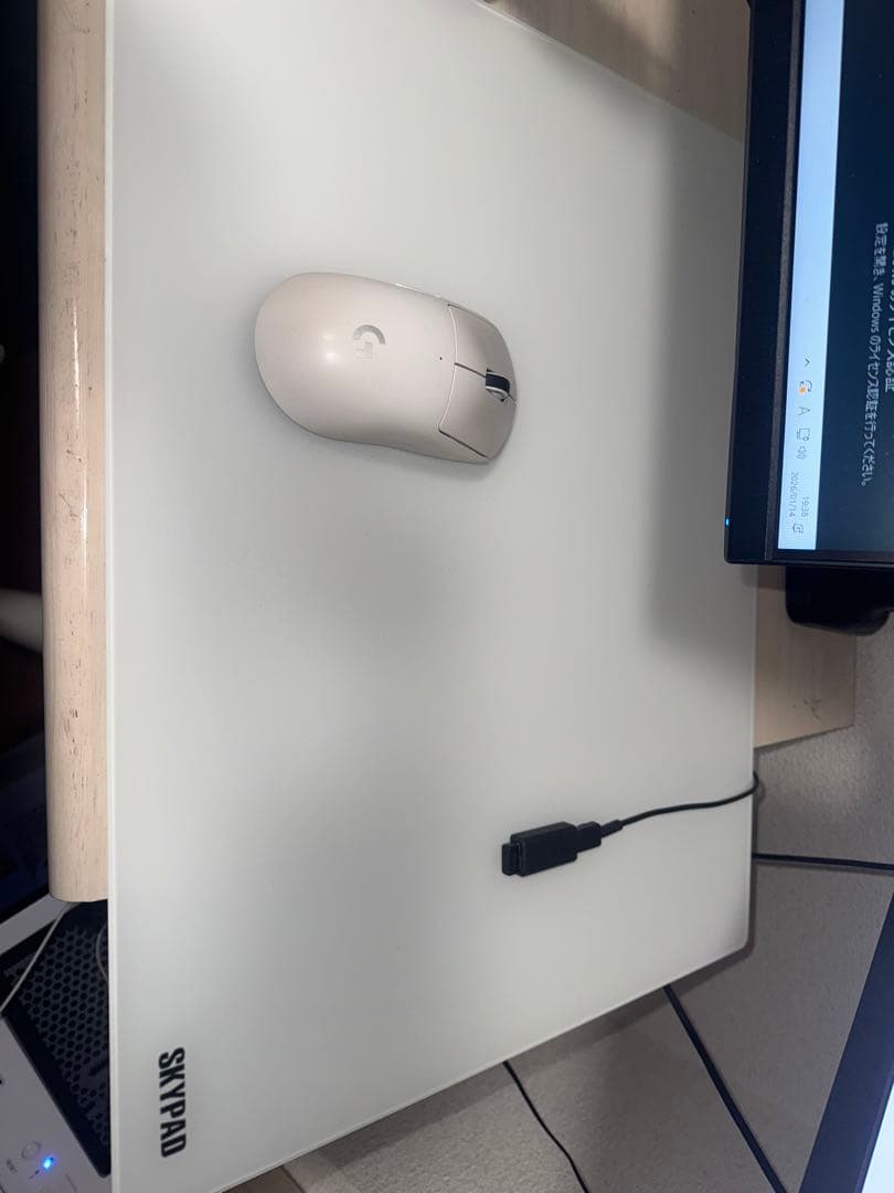 ゲーミングPC モニター、マウス、周辺機器付き！ 即購入⭕️ ある程度は値下げ可能