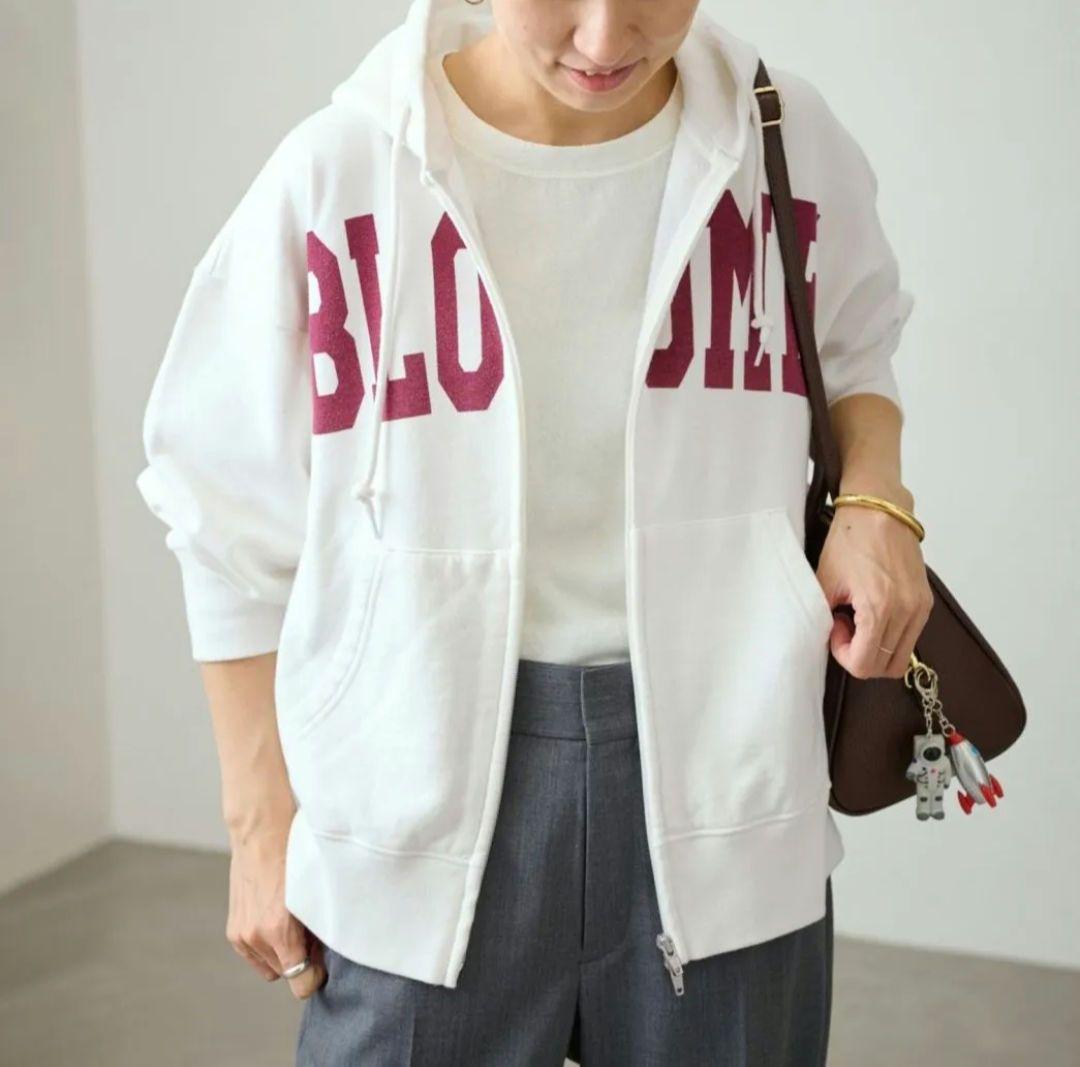 フレームワーク プリントZIPパーカー ロゴ フード