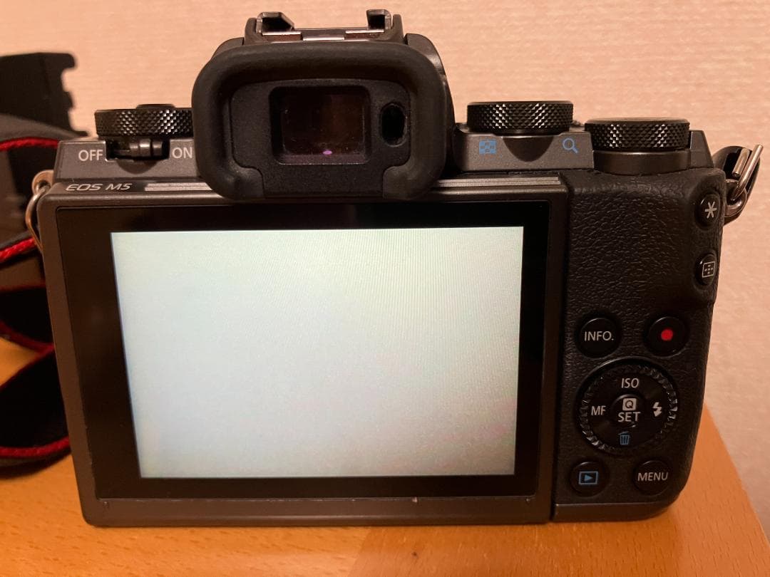 Canon EOS M5セット（レンズ1本/充電器など）