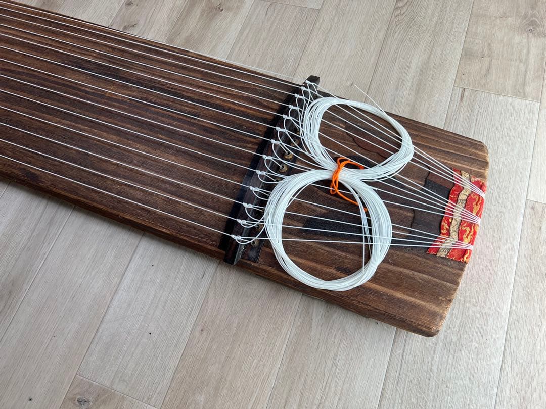 琴 13弦 日本 伝統的 楽器 箏 和楽器　弦楽器