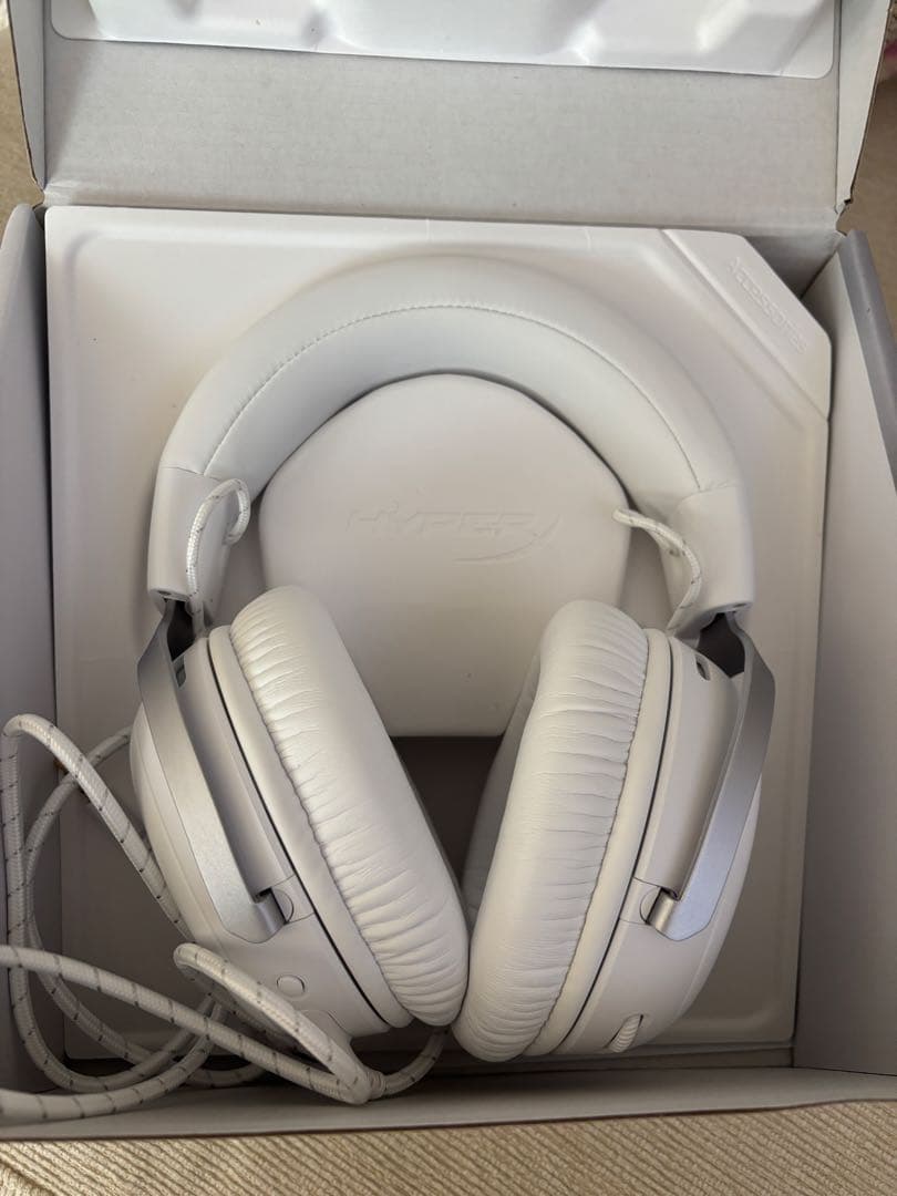 HyperX Cloud III ゲーミングヘッドセット