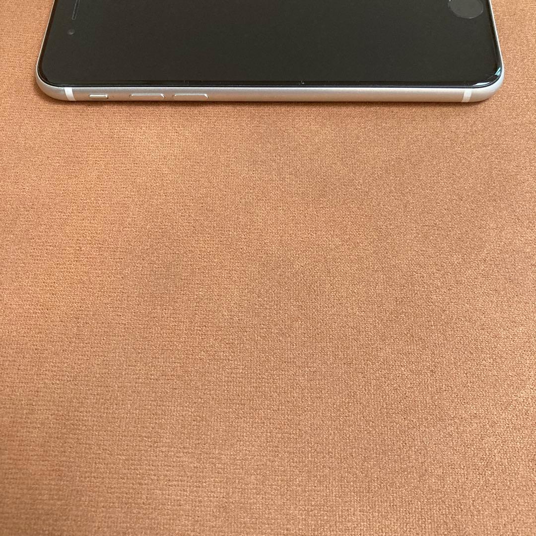 316【早い者勝ち】iPhoneSE2 第2世代 64GB SIMフリー☆