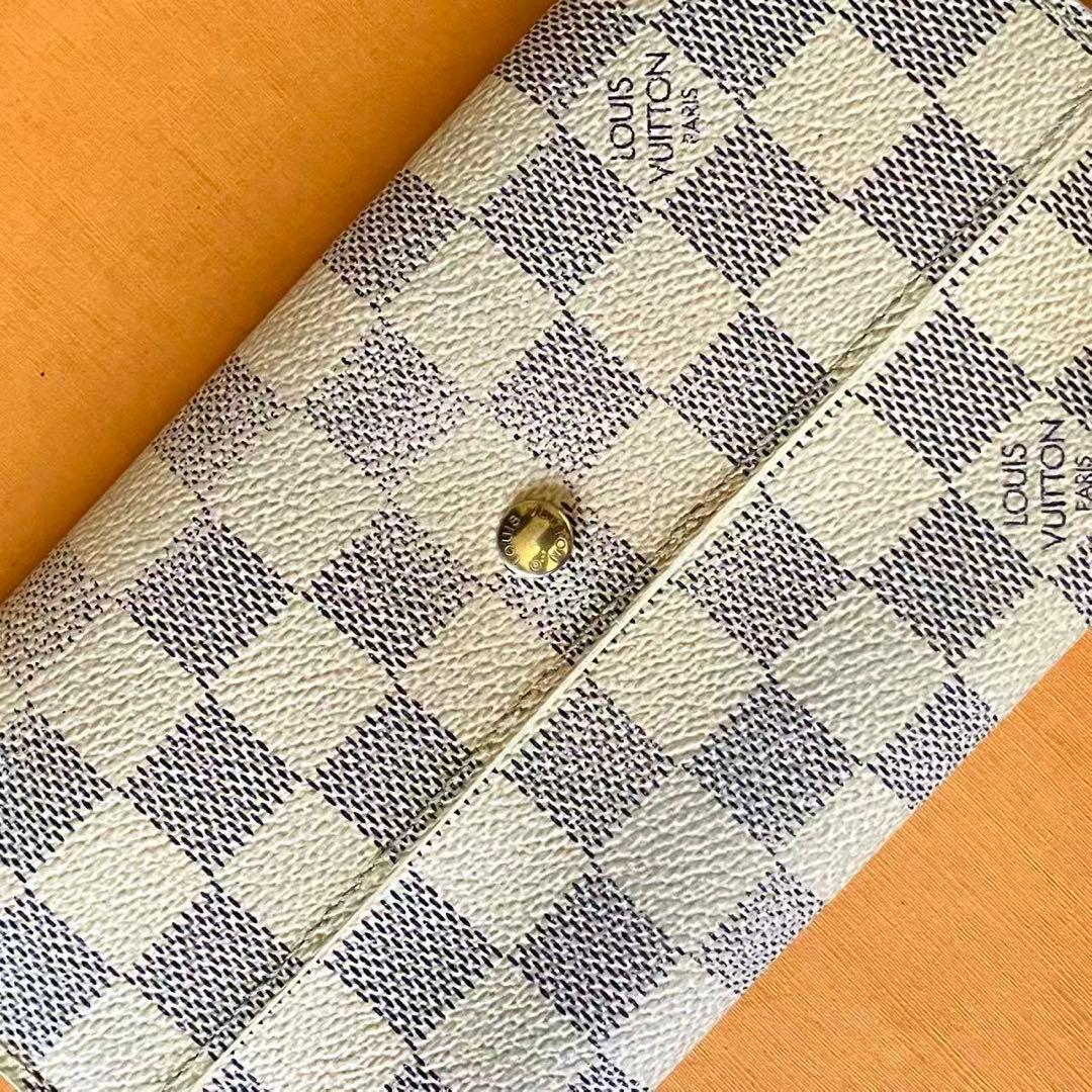 LOUIS VUlTTON ダミエアズール インターナショナル 三つ折り長財布❣️