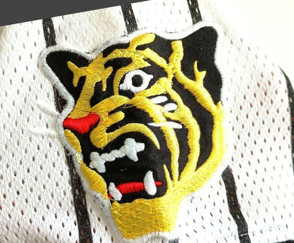 阪神タイガース レプリカユニホーム　掛布雅之31番 復刻版 希少品