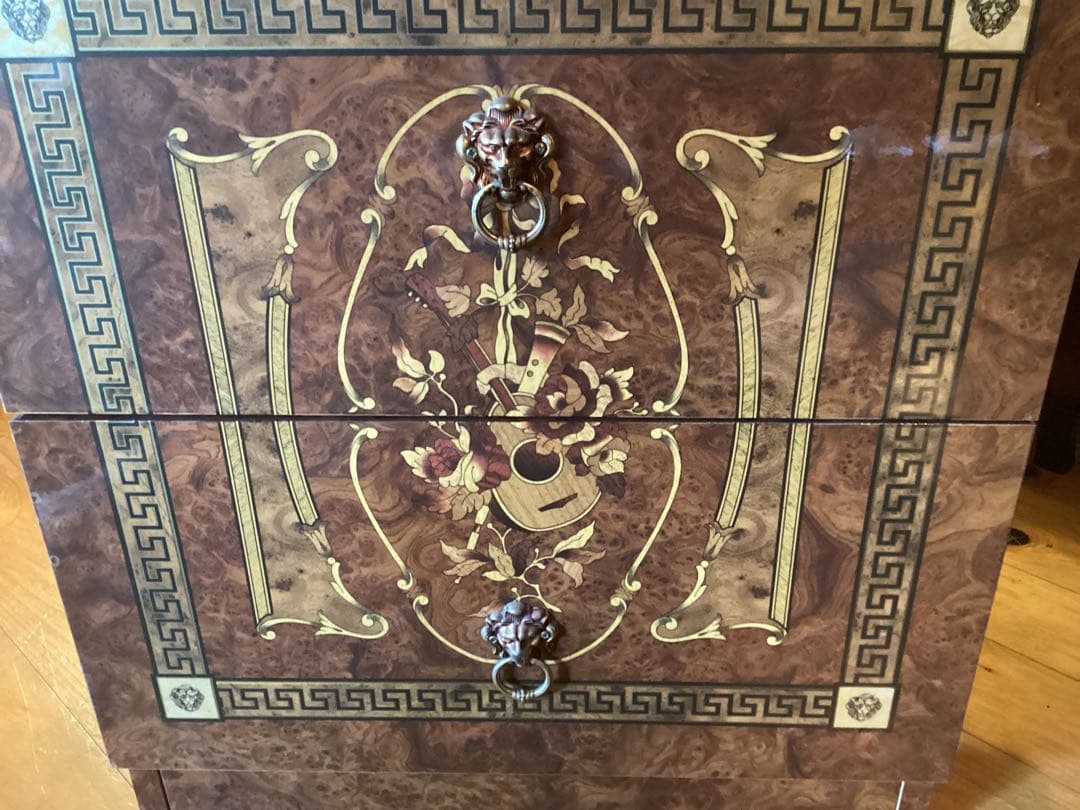 [メッシ] イタリア　サイドチェスト　ナイトテーブル