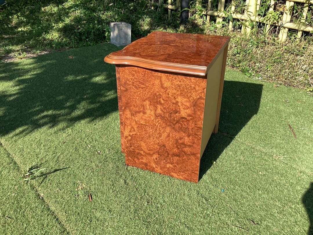 [メッシ] イタリア　サイドチェスト　ナイトテーブル