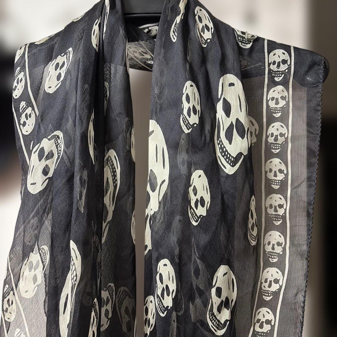 ALEXANDER McQUEEN アレキサンダーマックイーンスカル大判ストール