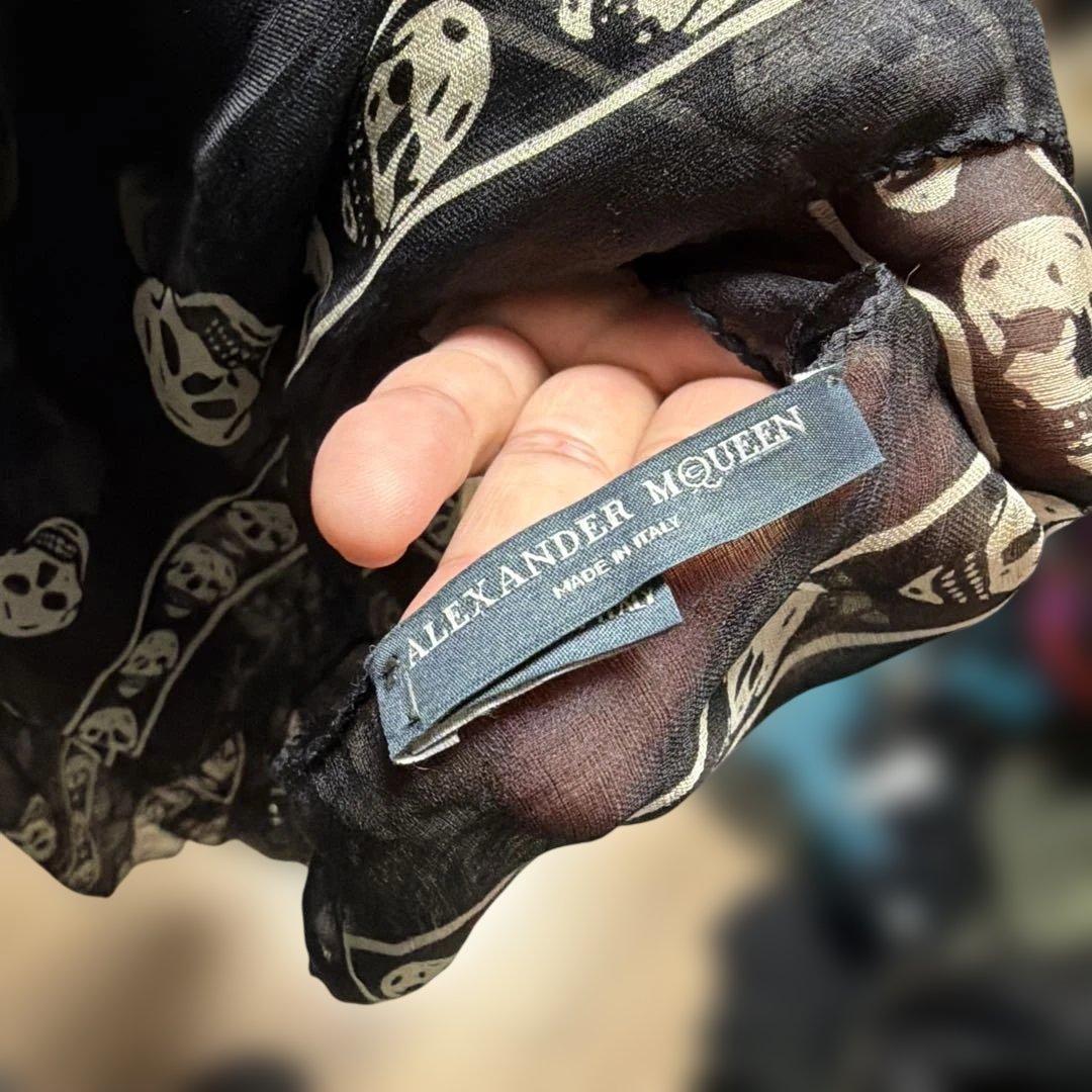 ALEXANDER McQUEEN アレキサンダーマックイーンスカル大判ストール