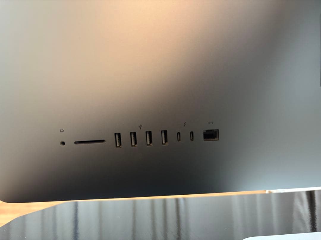 Apple iMac 2019 (i9 16GB 500GB 27インチ)