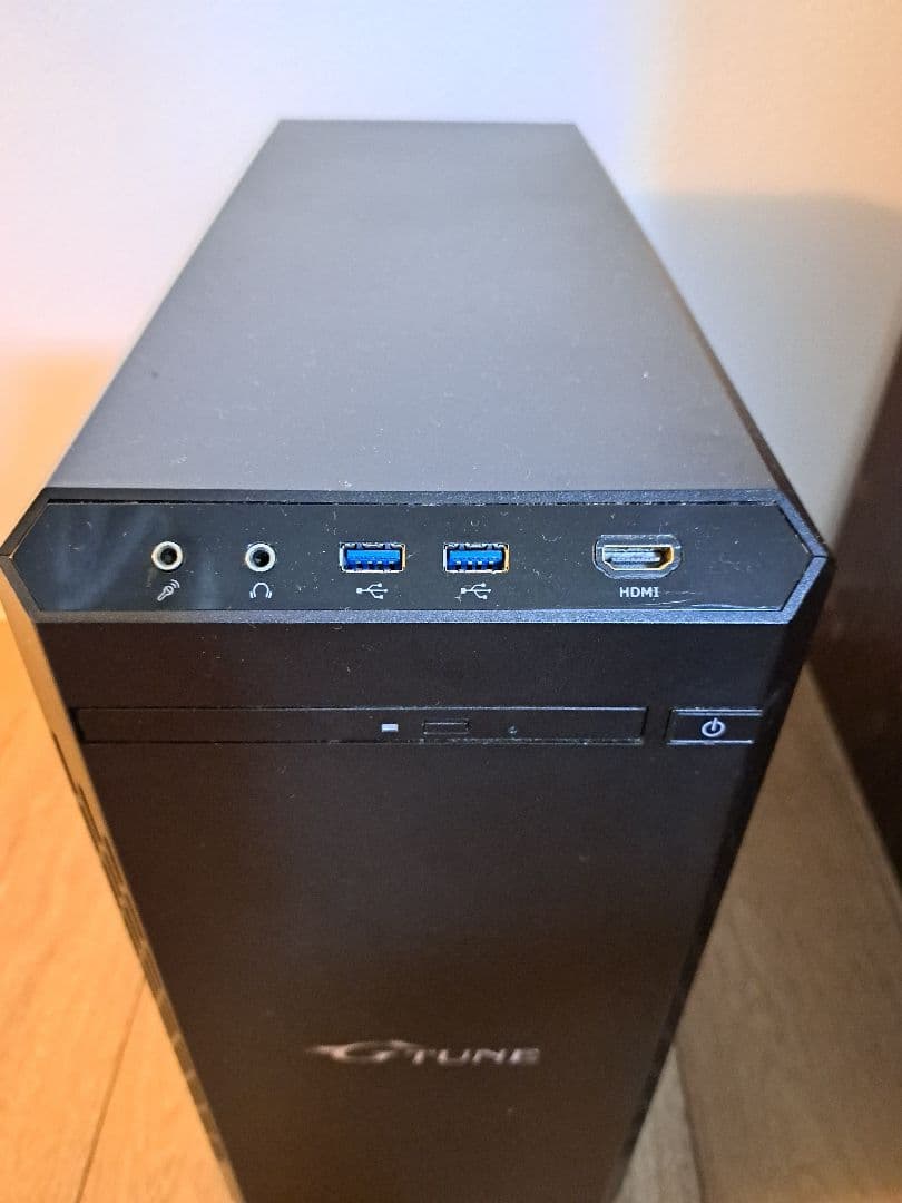 マウス Corei7-8700 NVMe SSD256GB HDD3TB