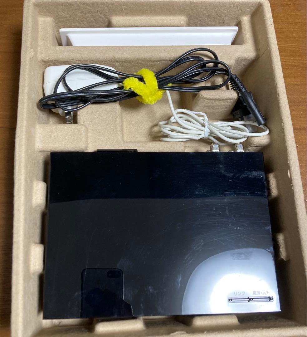 UN-10E5-W プライベート・ビエラ ポータブルテレビ