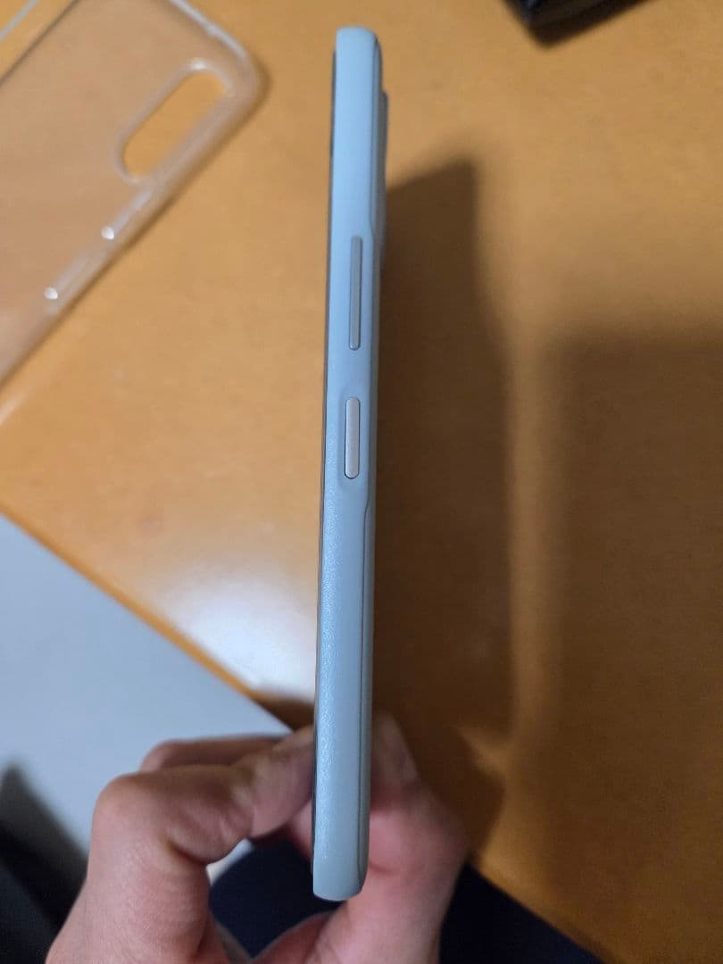 arrows We2 F-52E ライトブルー ドコモ