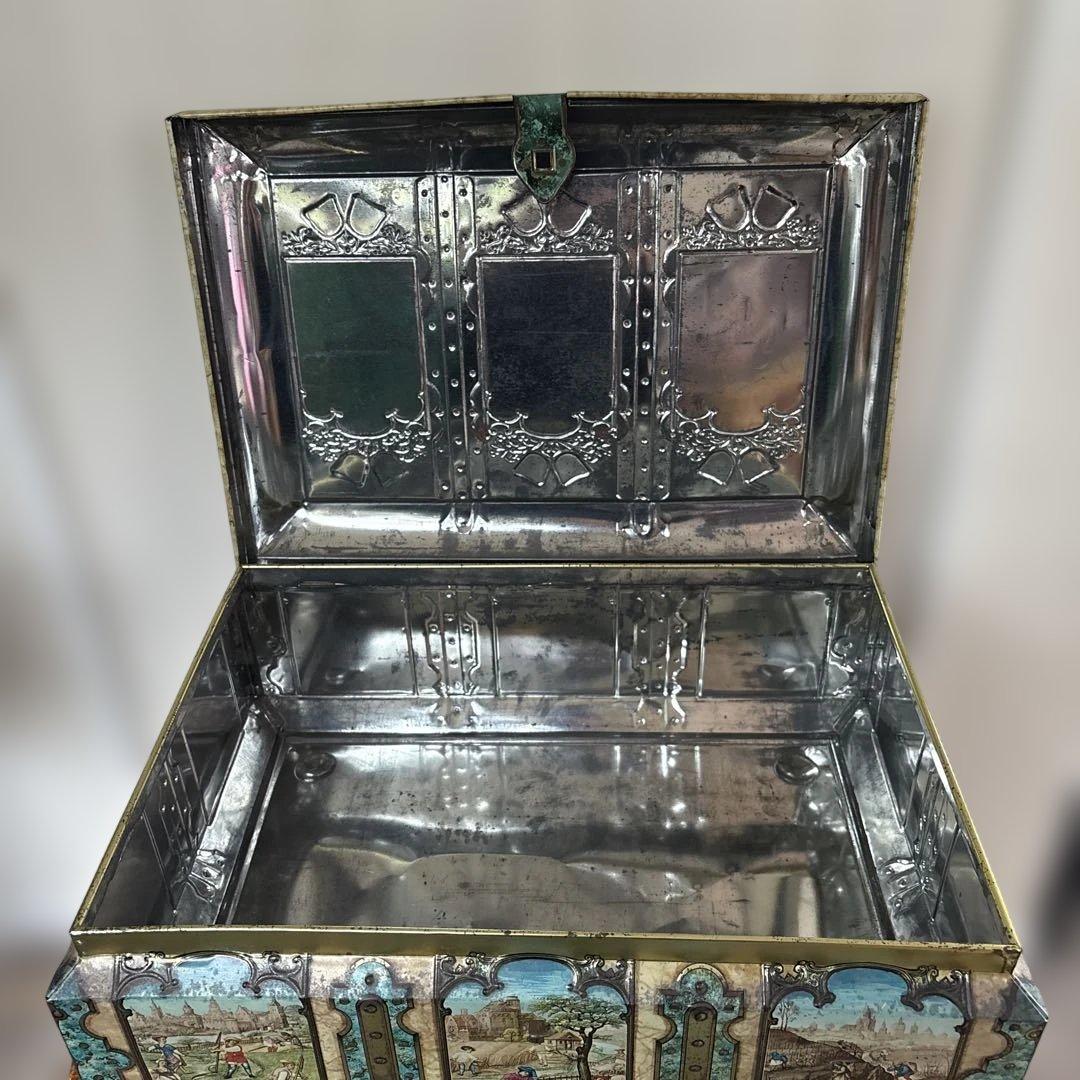 ヴィンテージ　大きなブリキ缶ボックス　素敵