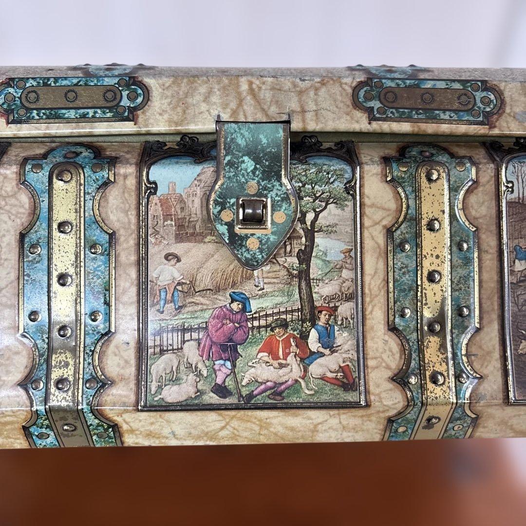 ヴィンテージ　大きなブリキ缶ボックス　素敵