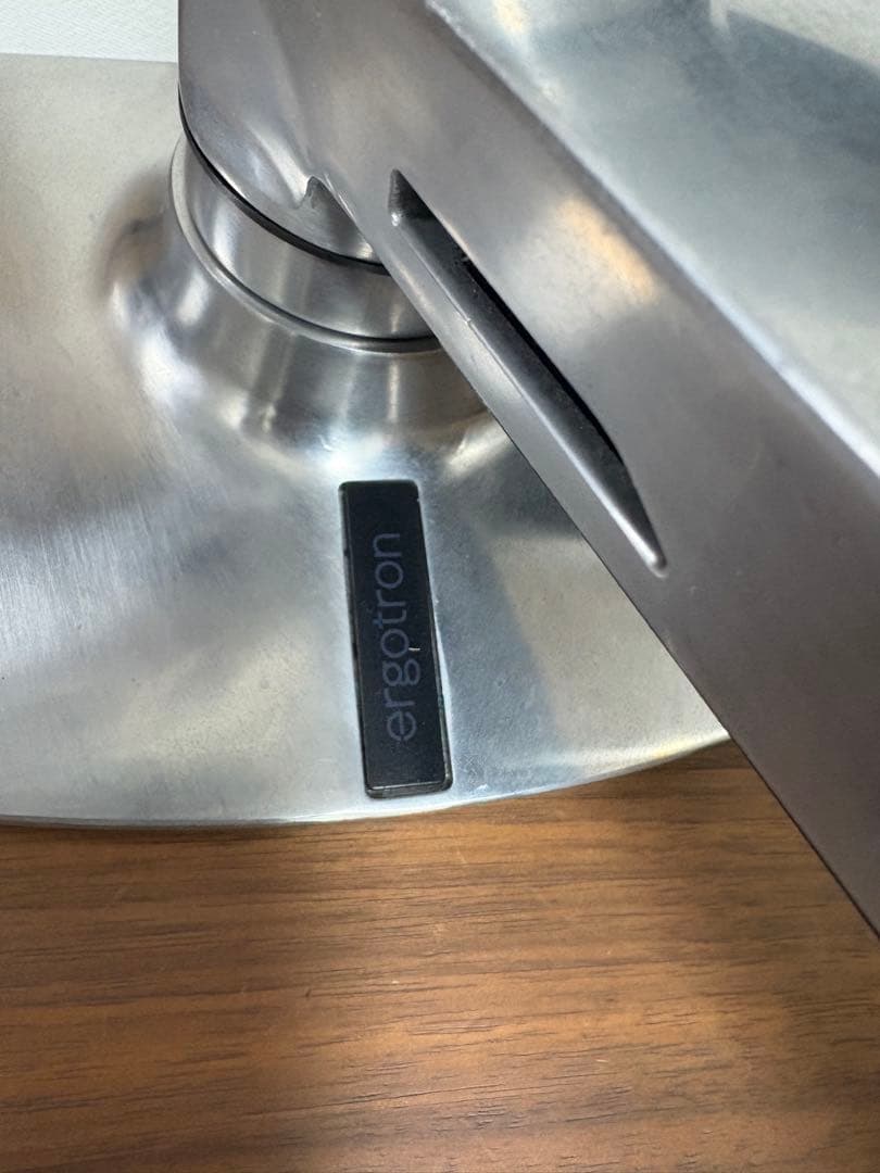 エルゴトロン LXデュアル デスク マウント アーム スタッキング