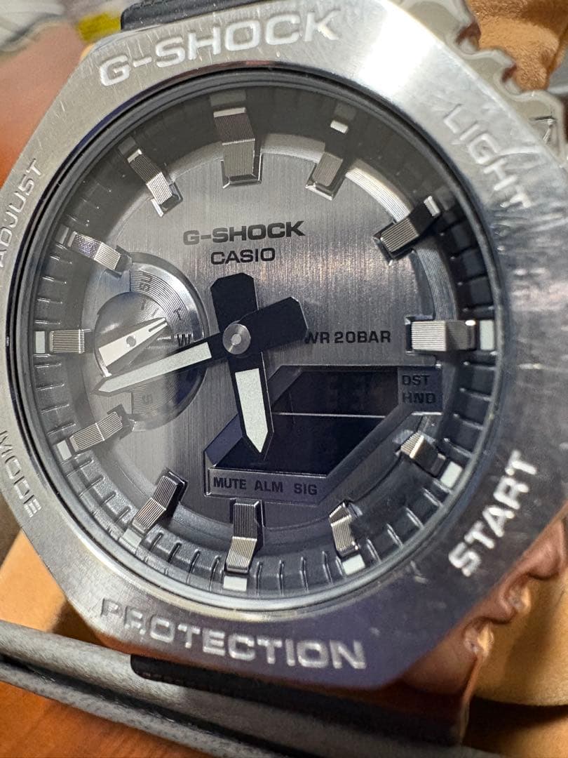 G-SHOCK GA-2100 シルバー/ブラック