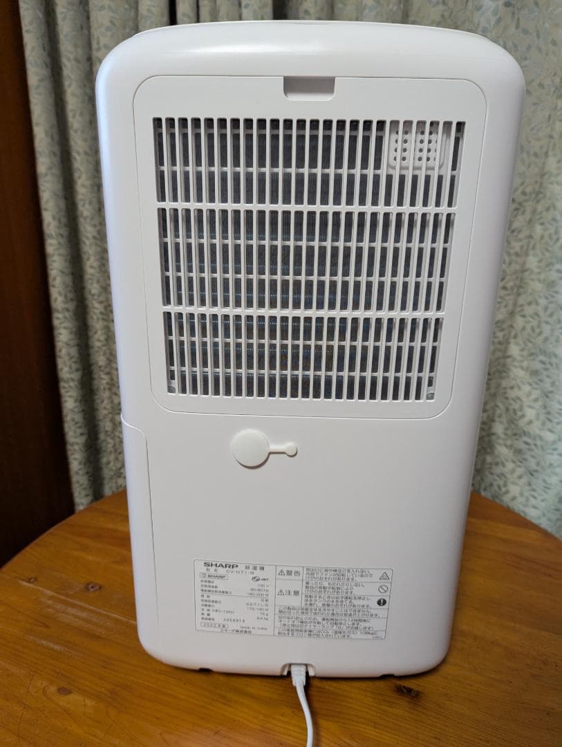 SHARP 除湿機 CV-N71-W