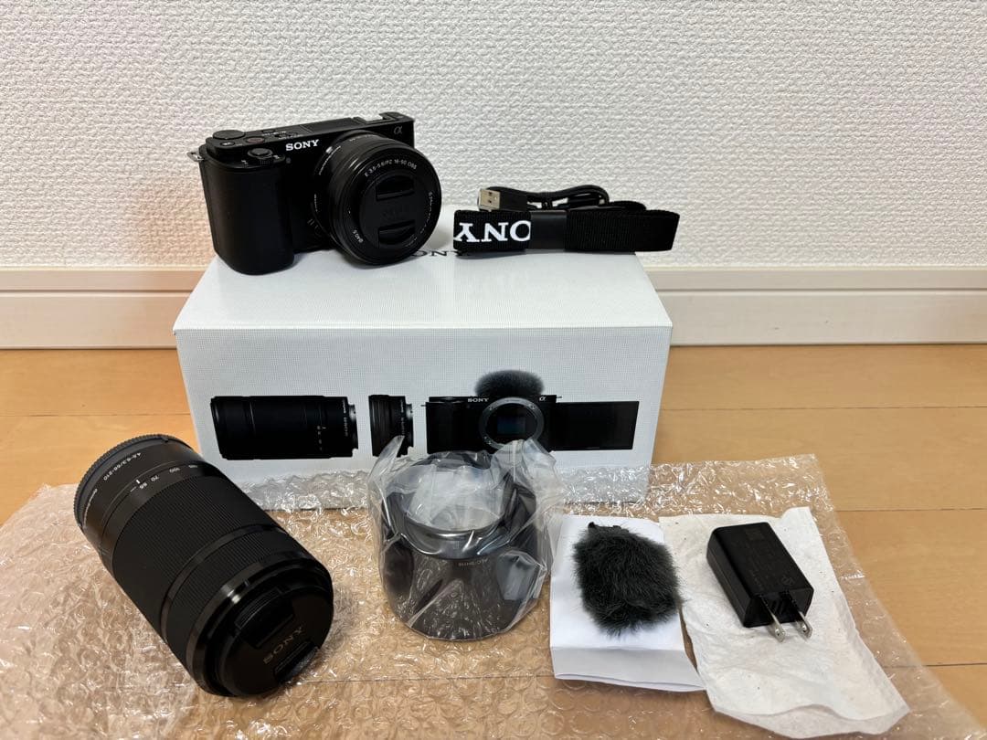 豪華4点セットSONY ZV-E10Yミラーレス一眼カメラ ほぼ新品未使用品