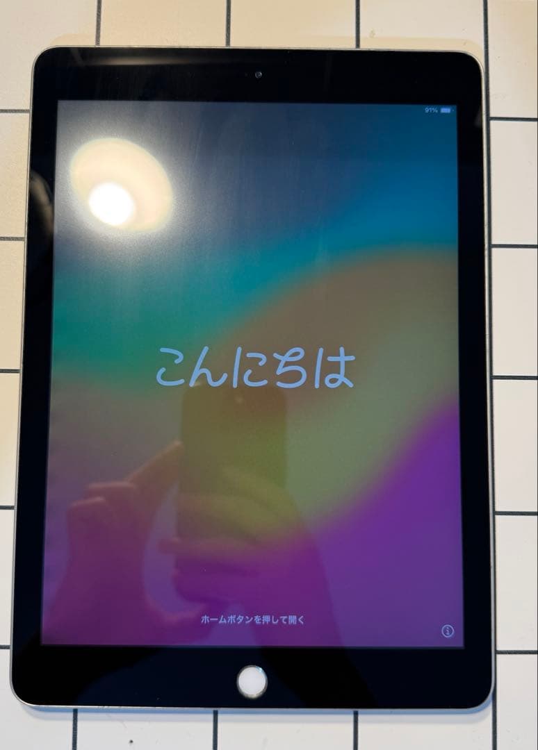 Apple iPad 第6世代 32GB シルバー 本体 ケース付き