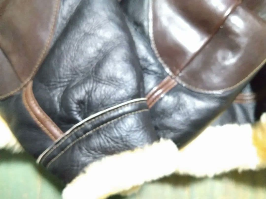 THE FEW B3，エアロレザー