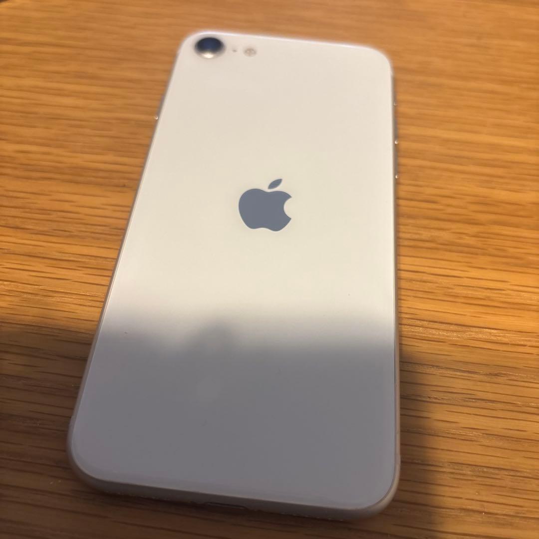Apple iPhone SE (128 GB) (第3世代)SIMフリー