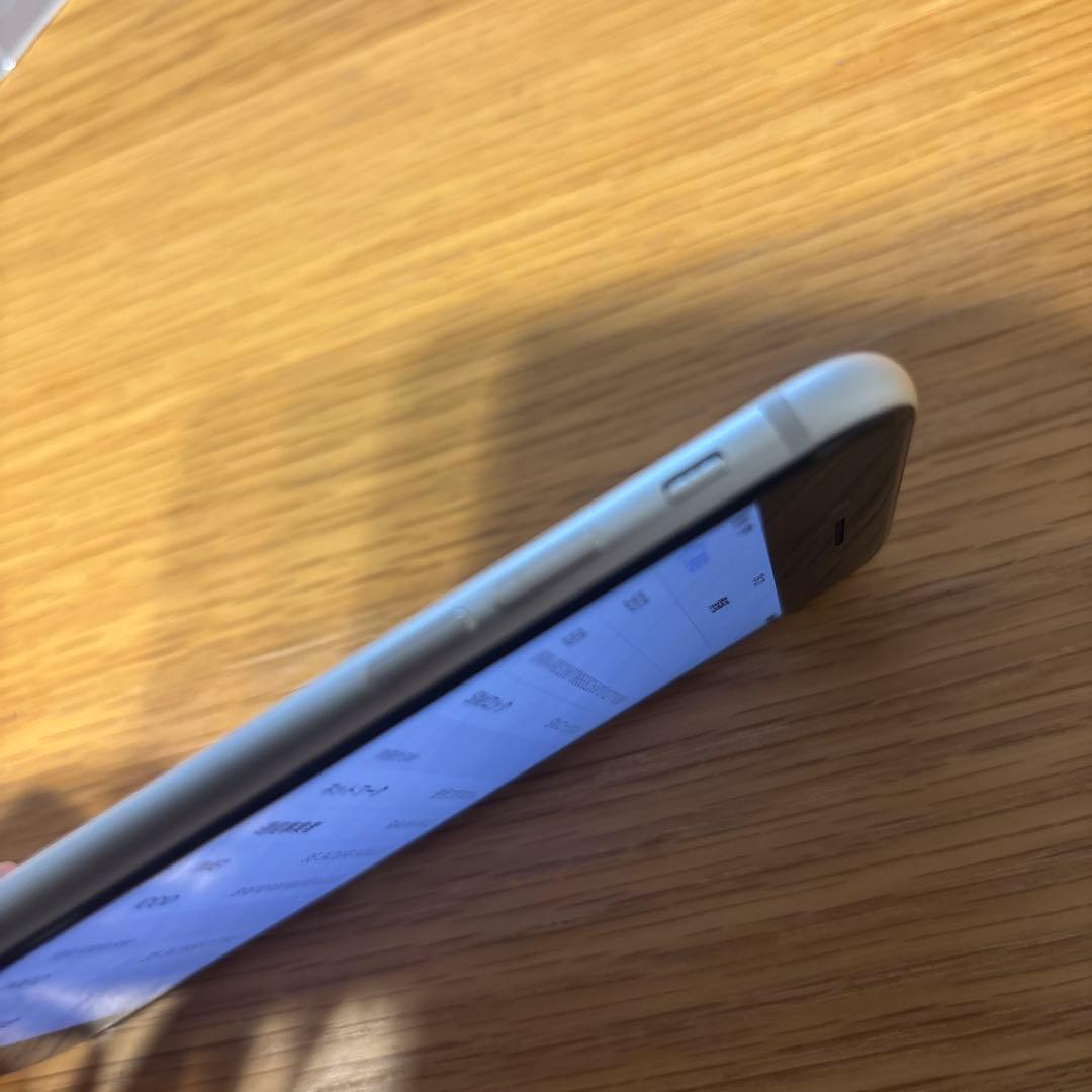 Apple iPhone SE (128 GB) (第3世代)SIMフリー