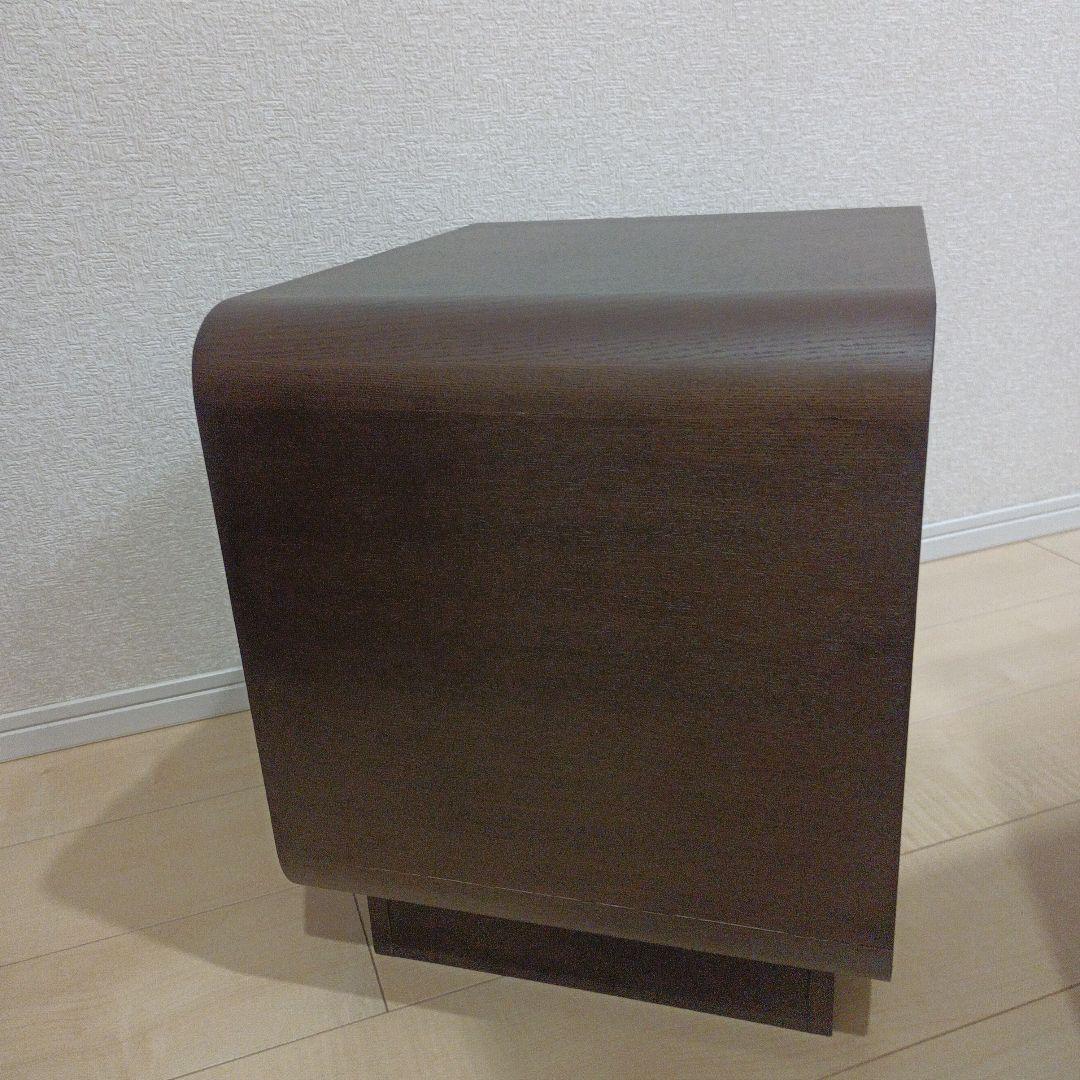 IDC大塚家具　ナイトサイドテーブル「インセンス2」ブラウン