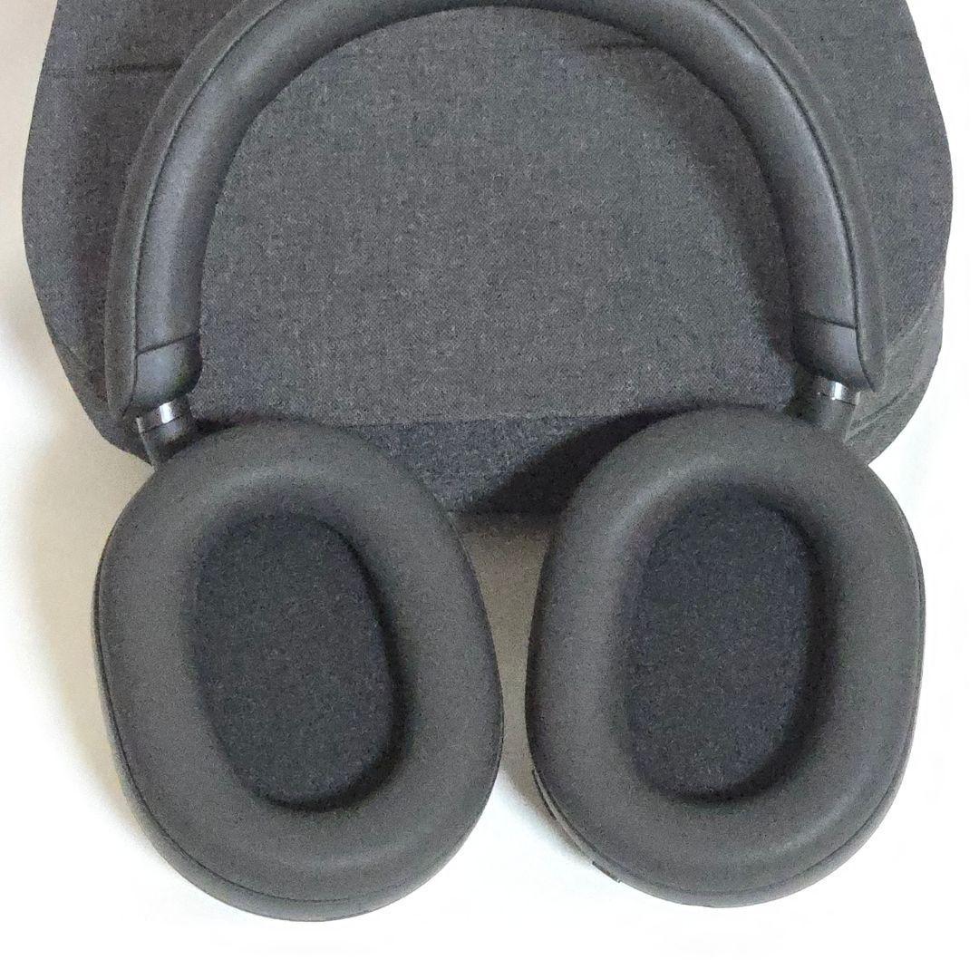 【未使用に近い】ソニー(SONY) WH-1000XM5 ブラック 保証書付き