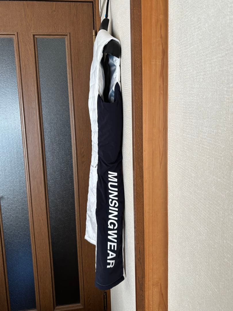 Munsingwear ゴルフ用ワンピース ホワイト/ネイビー