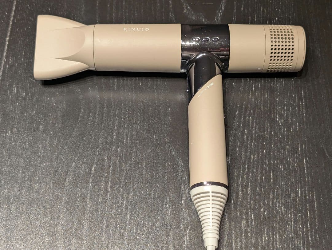 KRD02 ヘアドライヤー ベージュ 100V-240V