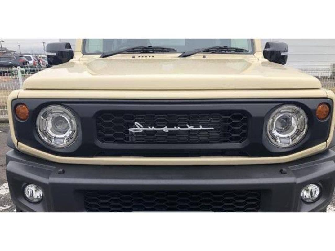 スズキ　ジムニー JB64W JB74Wフロントグリルマットブラック