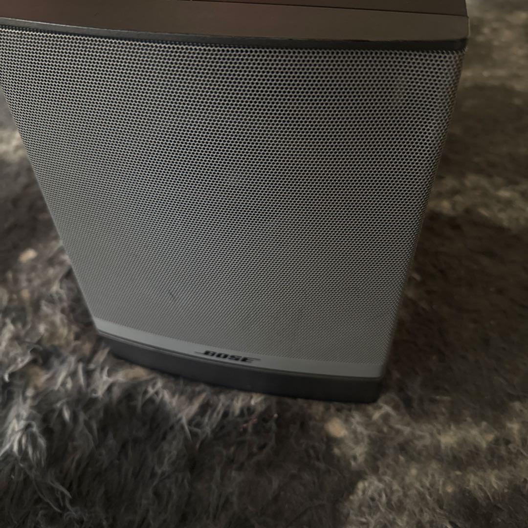 BOSE スピーカー シルバー 楕円形