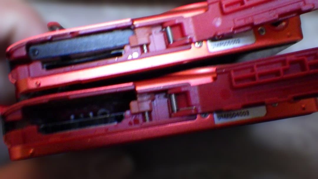 OLYMPUS VG-145 オリンパス　レッド 5倍ズーム デジタルカメラ2台