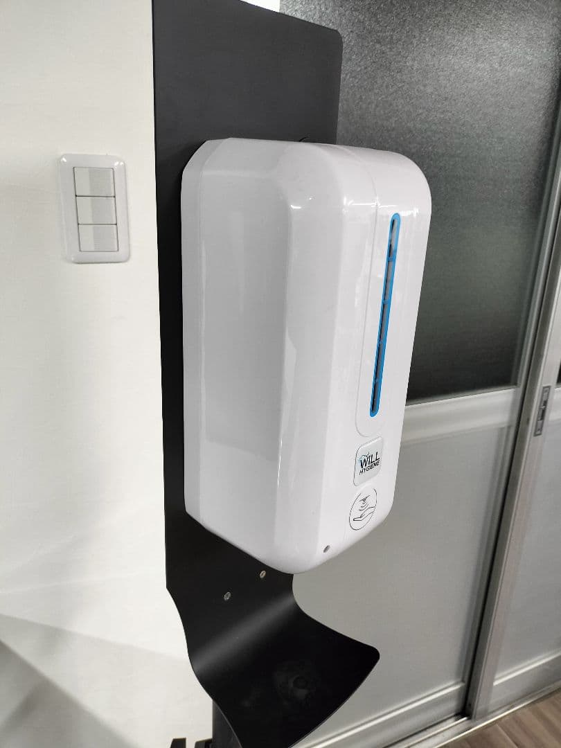 アルコールディスペンサー