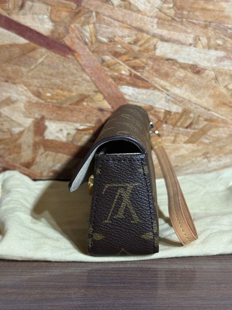 ルイヴィトン モノグラム 眼鏡ケース