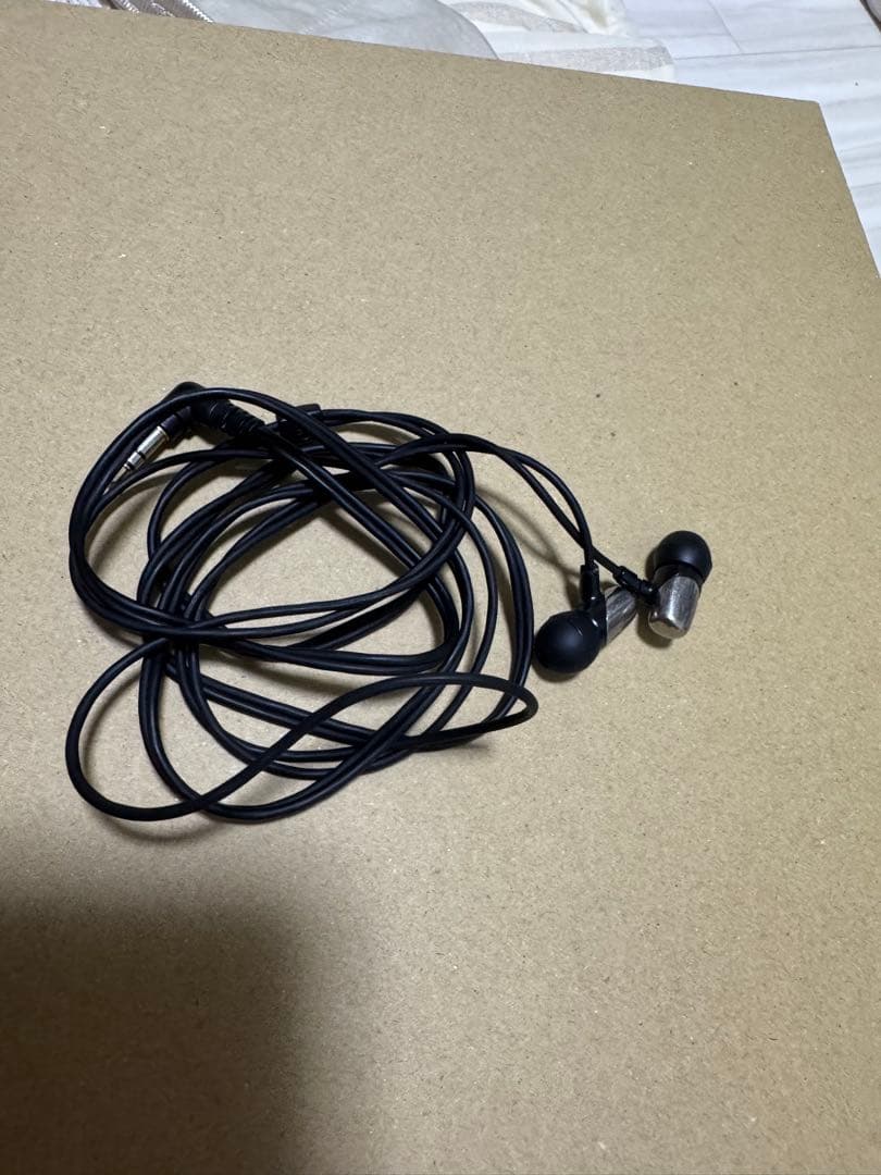 廃盤名機　ATH-CK100 最上位モデル　Audio-Technica