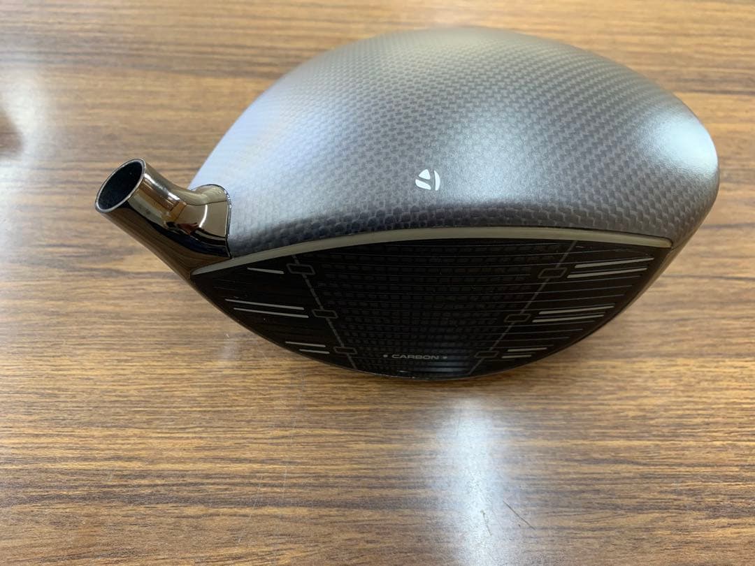 レフティ　テーラーメイドQi35 9.0° ドライバーヘッドのみ　ヘッドカバー付