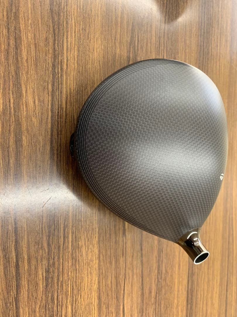 レフティ　テーラーメイドQi35 9.0° ドライバーヘッドのみ　ヘッドカバー付