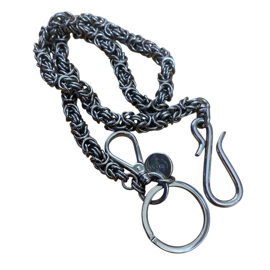 ［超希少］PRADA silver wallet chain 廃盤 即完売