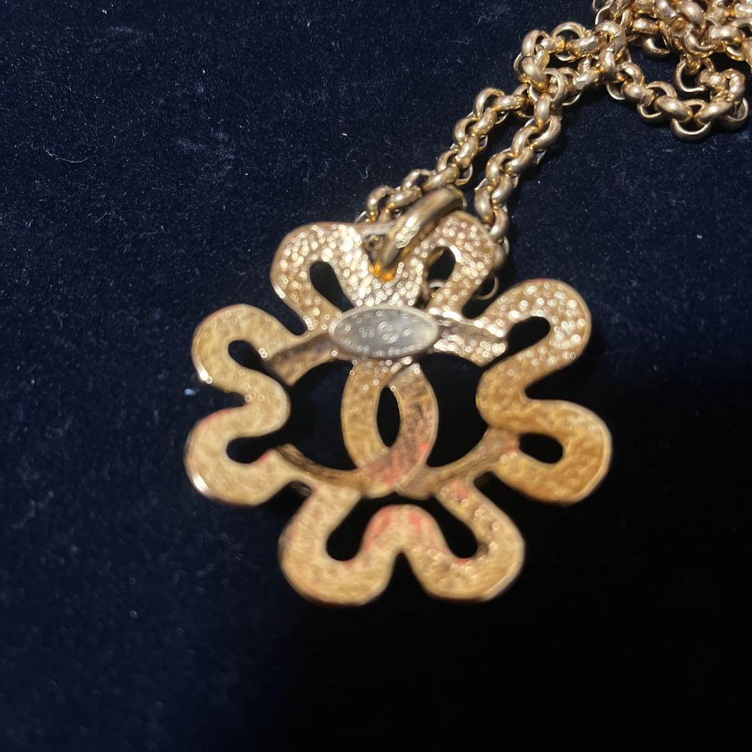 CHANEL ゴールドメッキココマーククローバーネックレス