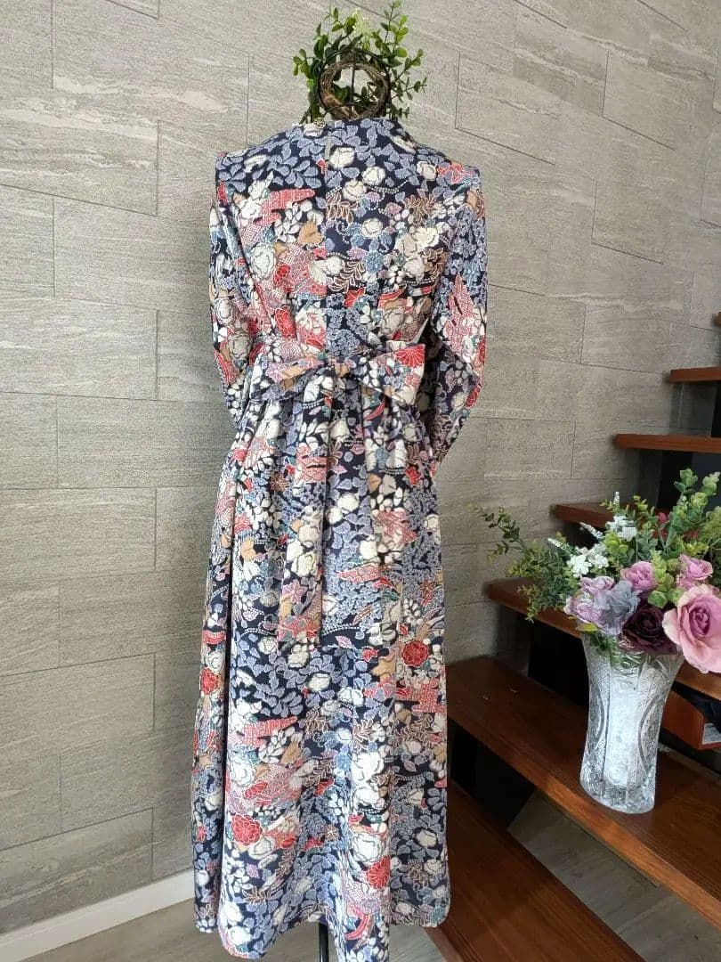 A267着物リメイク辻が花柄Aラインワンピース★リボン・ブローチ