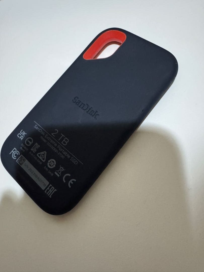 外付けハードディスク・ドライブ SanDisk SSD 2TB