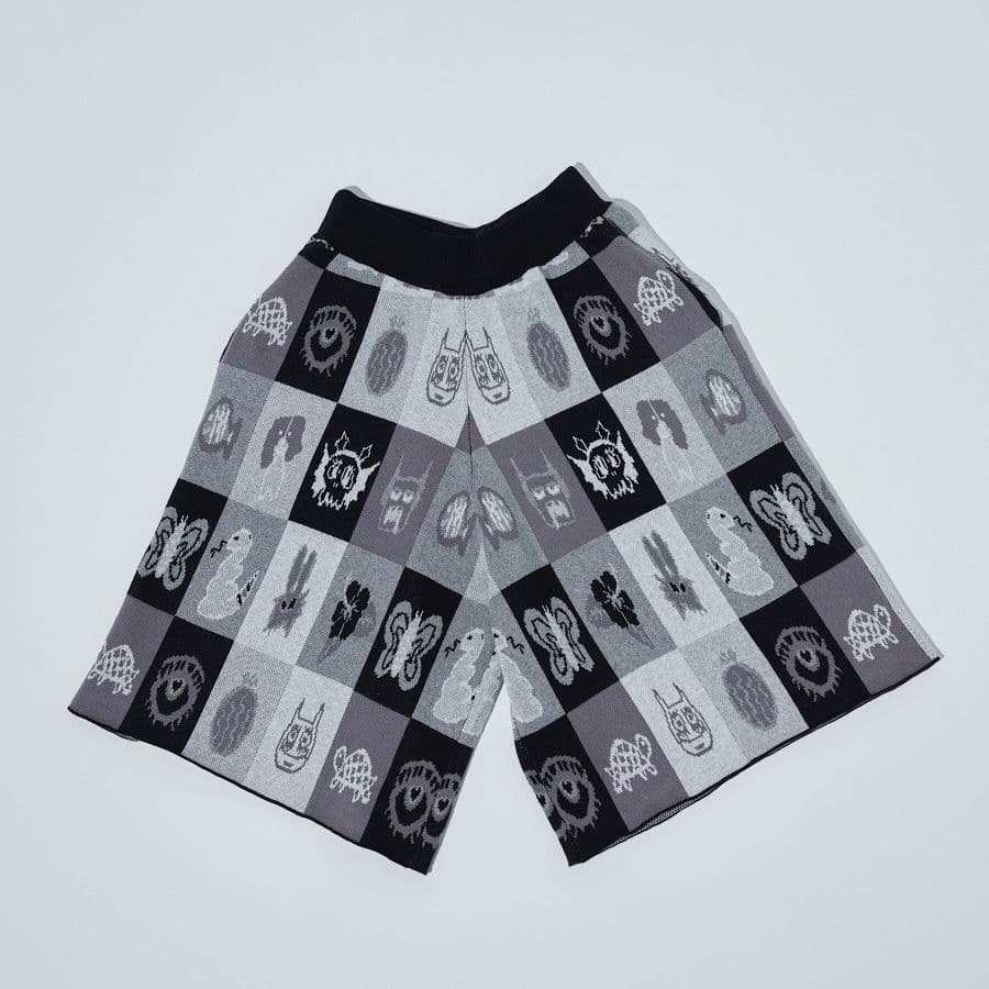 【極美品】仲里依紗　アールイードット　ニットハーフパンツ　フリー　RE.