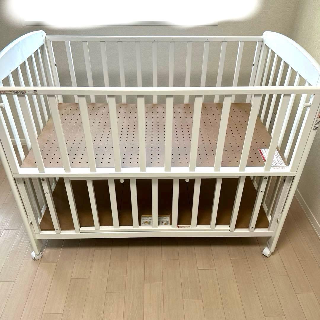 カトージ　ベビーベッド　レギュラーサイズ　説明書付き