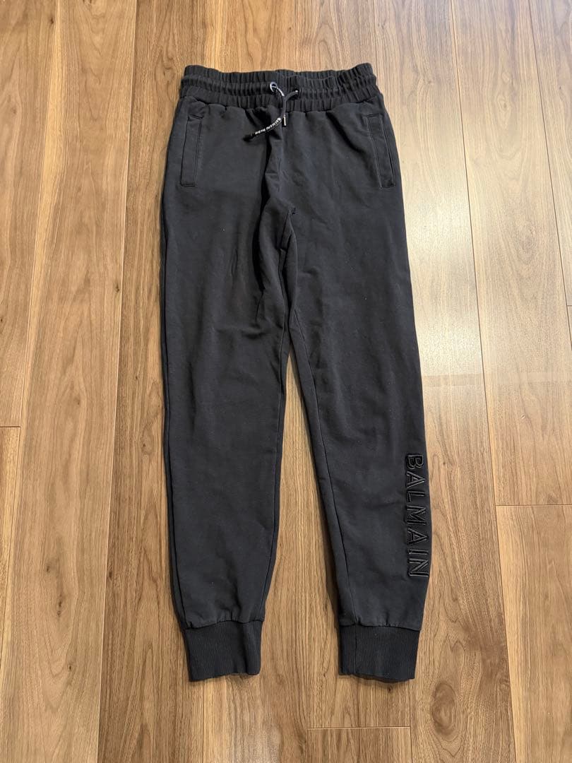 BALMAIN フード付きパーカー×パンツ　セット