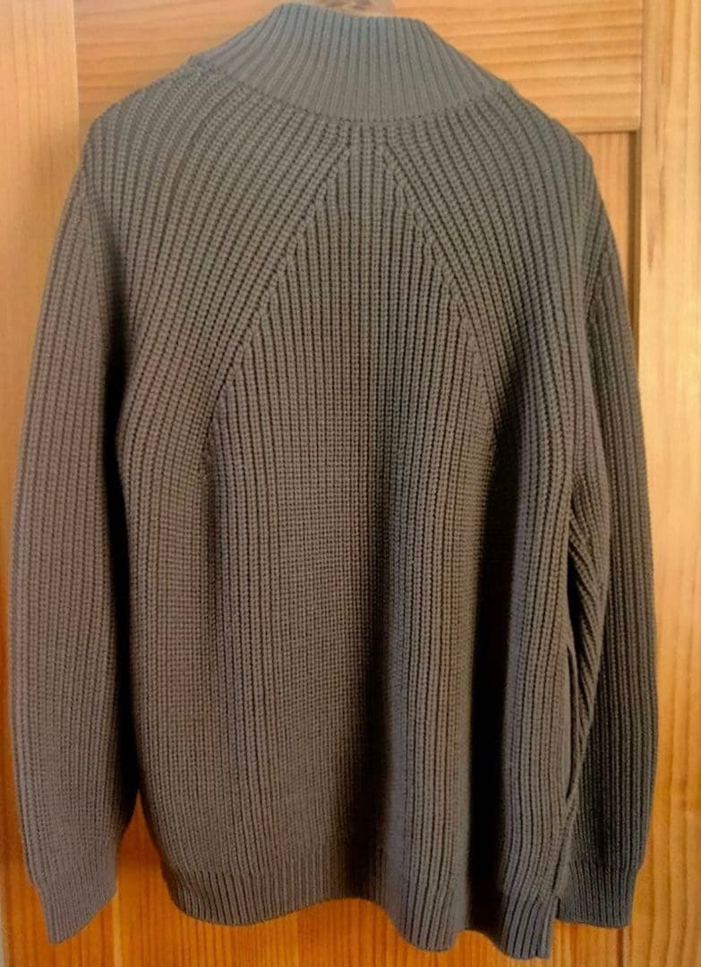 バトナー　シグネチャーニット