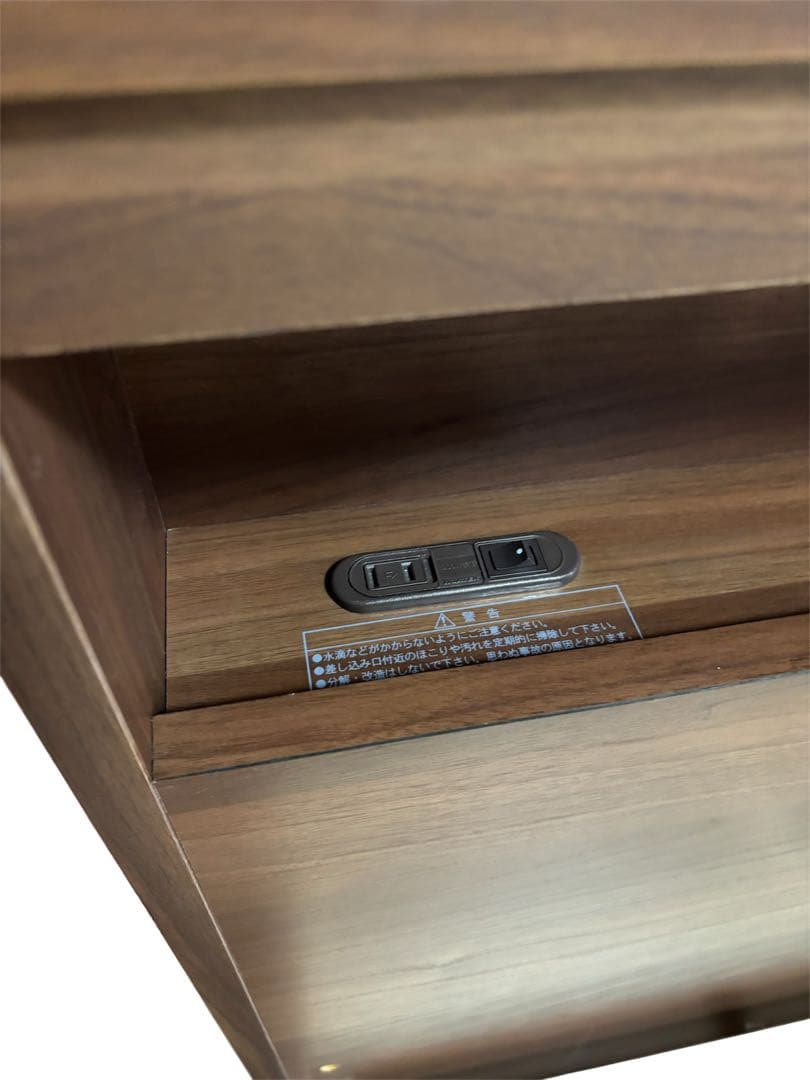 クイーンベッドフレーム 木製スラット LEDライト付き